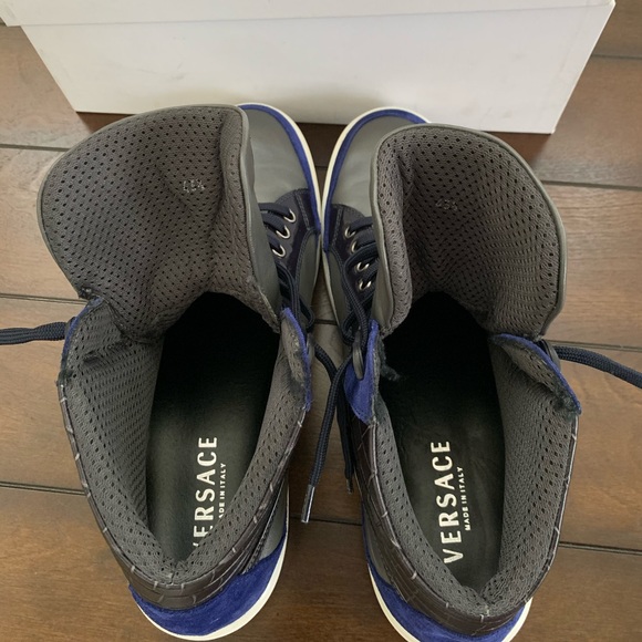 Versace Sneakers - Picture 6 of 6